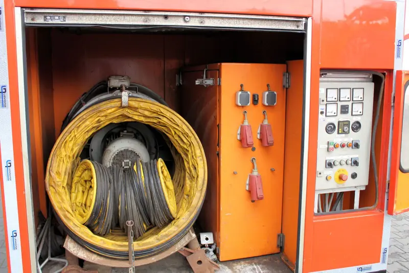 Andere Marken mobiles STROM-Aggregat 27,5 kVA + Sielbelüfter – Saug- und Druckwagen, Erstzulassung 1994, Ansicht 12