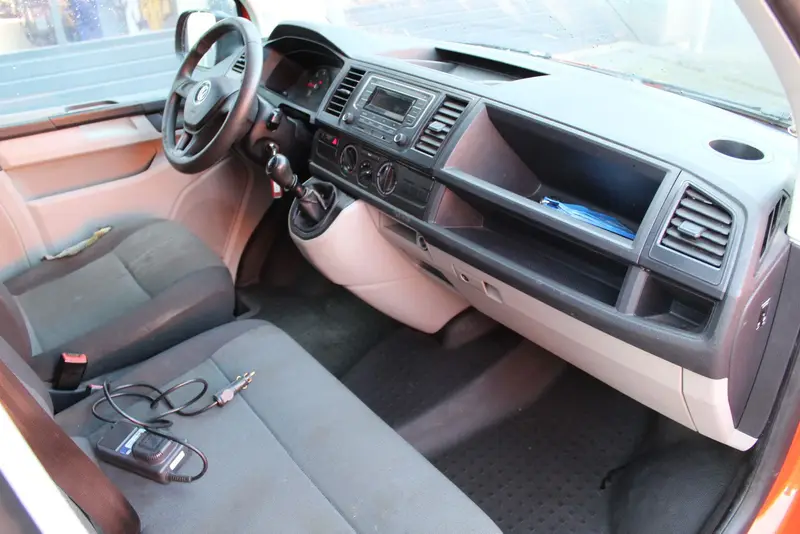 VW T6 2.0 TDI 4x2 Kasten+F&F Kanal HD-Spüler 600 L – Saug- und Druckwagen, Erstzulassung 2016, Ansicht 20