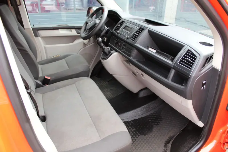 VW T6 2.0 TDI 4x2 Kasten+F&F Kanal HD-Spüler 600 L – Saug- und Druckwagen, Erstzulassung 2016, Ansicht 18