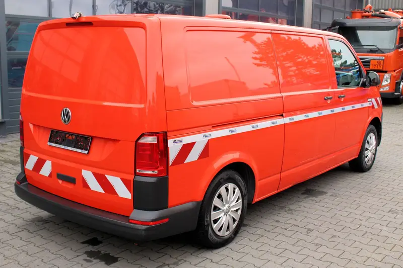 VW T6 2.0 TDI 4x2 Kasten+F&F Kanal HD-Spüler 600 L – Saug- und Druckwagen, Erstzulassung 2016, Ansicht 5