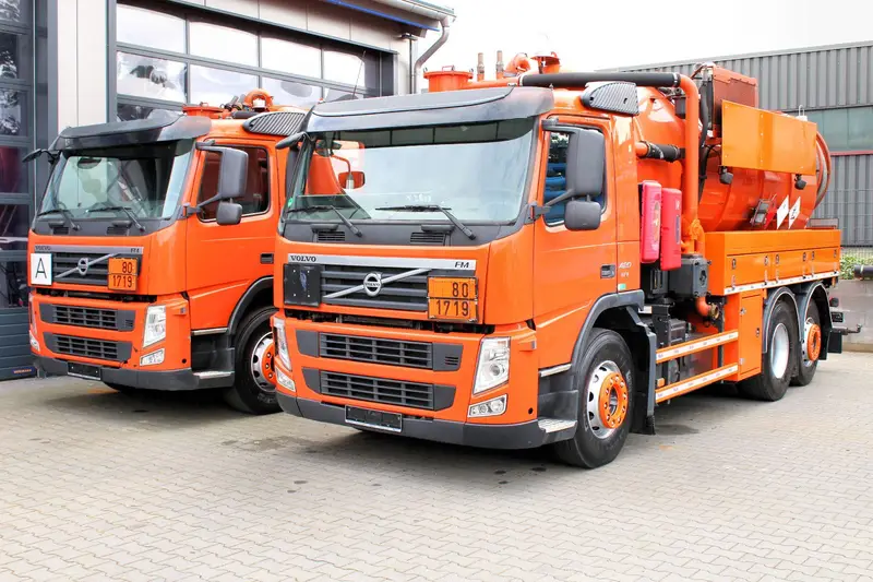 Volvo FM 420 EEV 6x2 Kroll 14m³ Saug u.Druck ADR-GGVS – Saug- und Druckwagen, Erstzulassung 2012, Ansicht 21