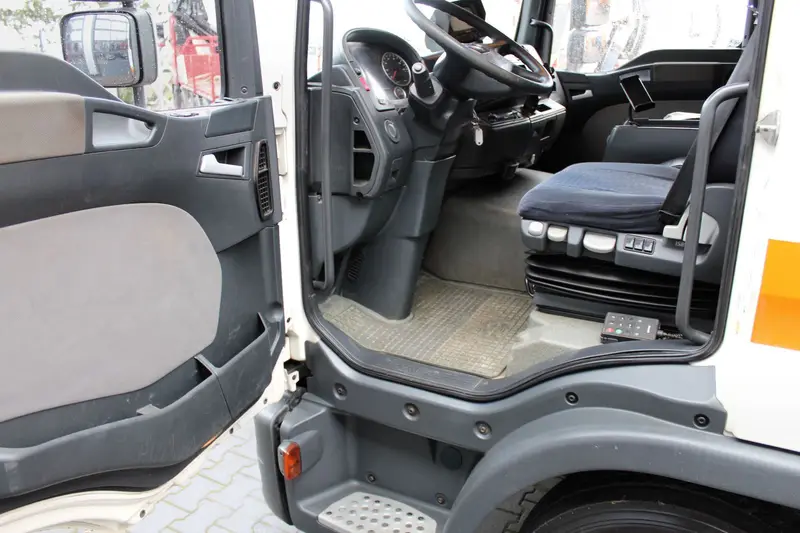 MAN TGL 10.240 Koffer+4m³ Uraca HD-Spül+JT-Kamera-TV – Saug- und Druckwagen, Erstzulassung 2007, Ansicht 25