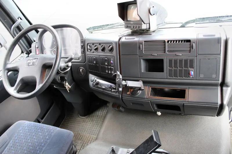 MAN TGL 10.240 Koffer+4m³ Uraca HD-Spül+JT-Kamera-TV – Saug- und Druckwagen, Erstzulassung 2007, Ansicht 23