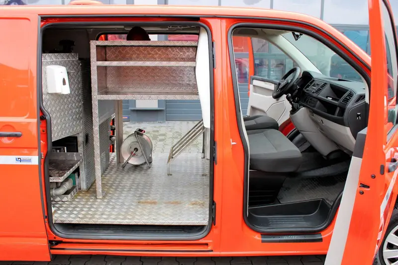 VW T6 2.0 TDI 4x2 Kasten+F&F Kanal HD-Spüler 600 L – Saug- und Druckwagen, Erstzulassung 2016, Ansicht 11