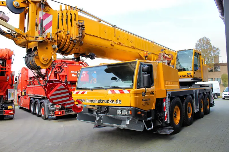Faun Tadano FAUN ATF 90 G-4 8x6 Autokran + 20 tonnen – Autokran, Erstzulassung 2008, Ansicht 3