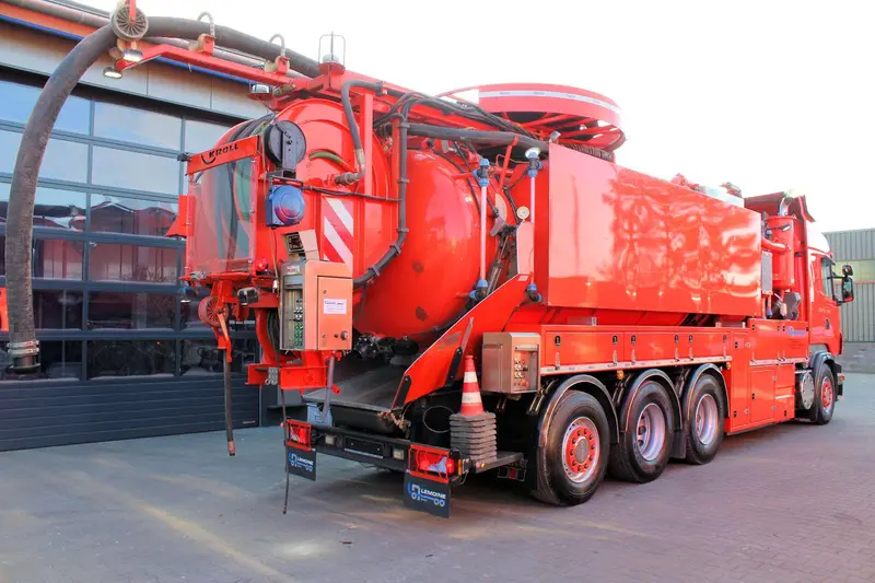 Scania R560 V8 8x4 Kroll 20m³ WRG 2x HD-Pumpe 620 Liter – Saug- und Druckwagen, Erstzulassung 2013, Ansicht 7