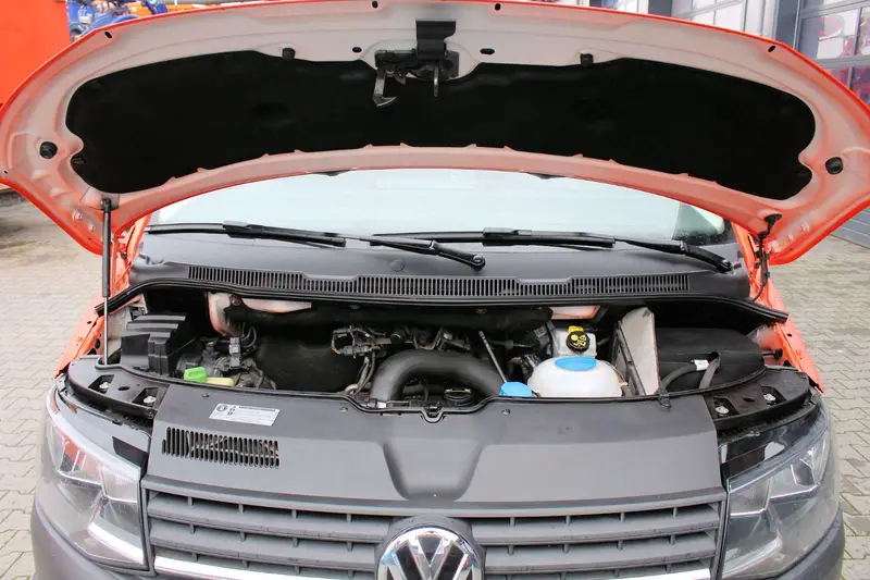 VW T6 2.0 TDI 4x2 Kasten+F&F Kanal HD-Spüler 600 L – Saug- und Druckwagen, Erstzulassung 2016, Ansicht 21