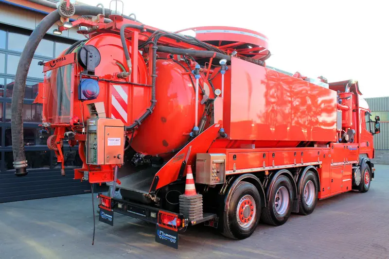 Scania R560 V8 8x4 Kroll 20m³ WRG 2x HD-Pumpe 620 Liter – Saug- und Druckwagen, Erstzulassung 2013, Ansicht 6