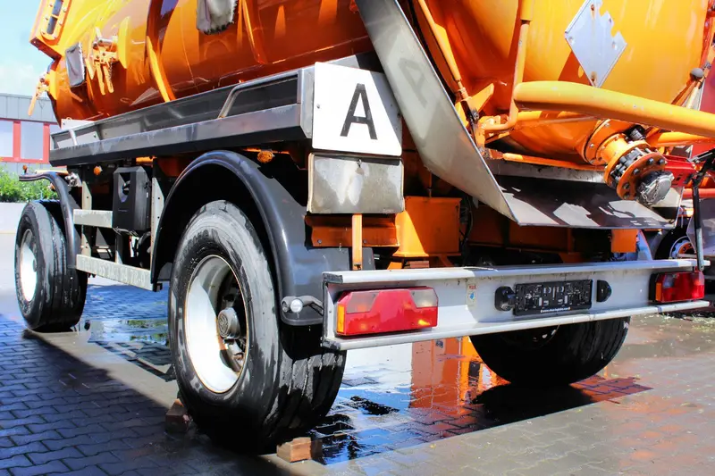 Andere Marken Assmann 12m³ Saug u.Druck INOX V4A +ADR/GGVS – Tankaufbau, Erstzulassung 1985, Ansicht 11