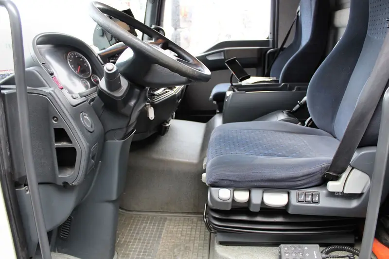MAN TGL 10.240 Koffer+4m³ Uraca HD-Spül+JT-Kamera-TV – Saug- und Druckwagen, Erstzulassung 2007, Ansicht 24