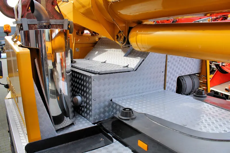 Faun Tadano FAUN ATF 90 G-4 8x6 Autokran + 20 tonnen – Autokran, Erstzulassung 2008, Ansicht 9