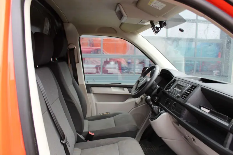 VW T6 2.0 TDI 4x2 Kasten+F&F Kanal HD-Spüler 600 L – Saug- und Druckwagen, Erstzulassung 2016, Ansicht 19