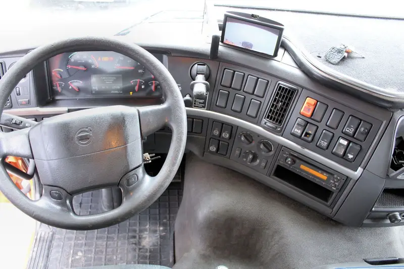 Volvo FM 420 EEV 6x2 Kroll 14m³ Saug u.Druck ADR-GGVS – Saug- und Druckwagen, Erstzulassung 2012, Ansicht 20