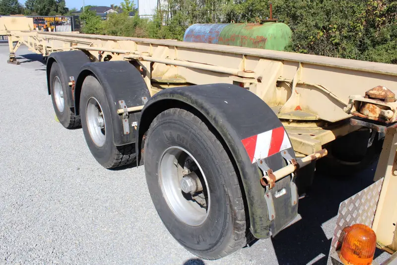 Goldhofer 3-Achs SPZ-DL3-38/80 Spezial 20,5meter + 3xLenk – Langmaterialtransporter, Erstzulassung 1997, Ansicht 10